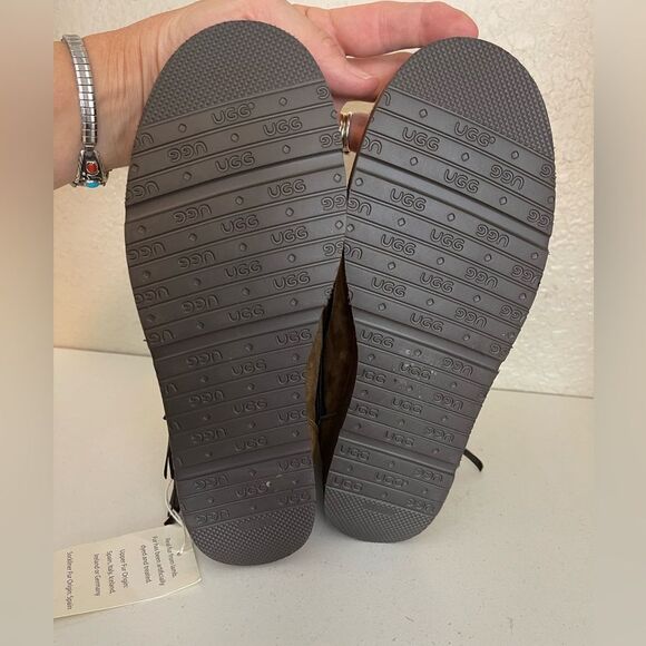 UGG Karisa tassel 1009251 luxe collection brown suede boots with fringe size 7 - Picture 15 of 16